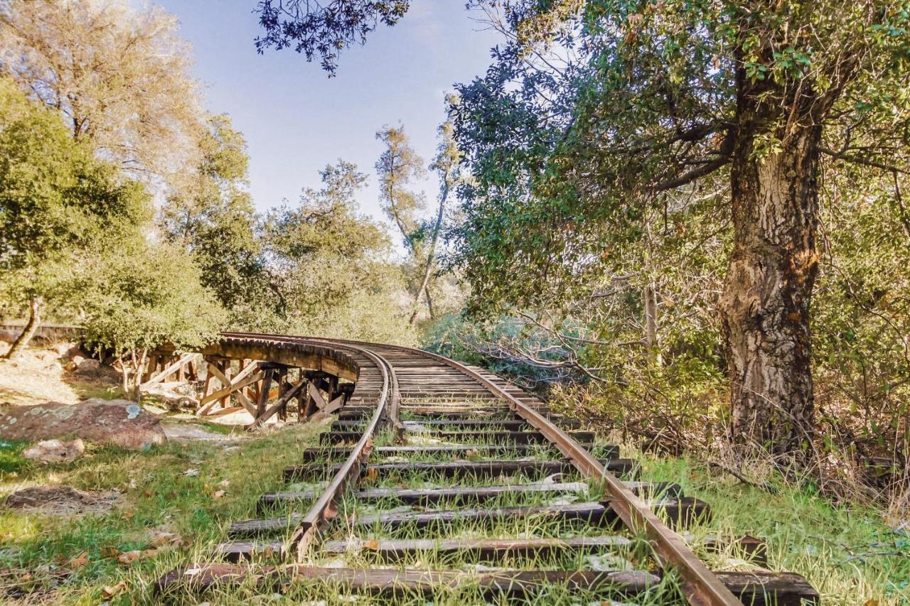 Hot Tub Disney Train Track In Julian Amazing Views Екстер'єр фото